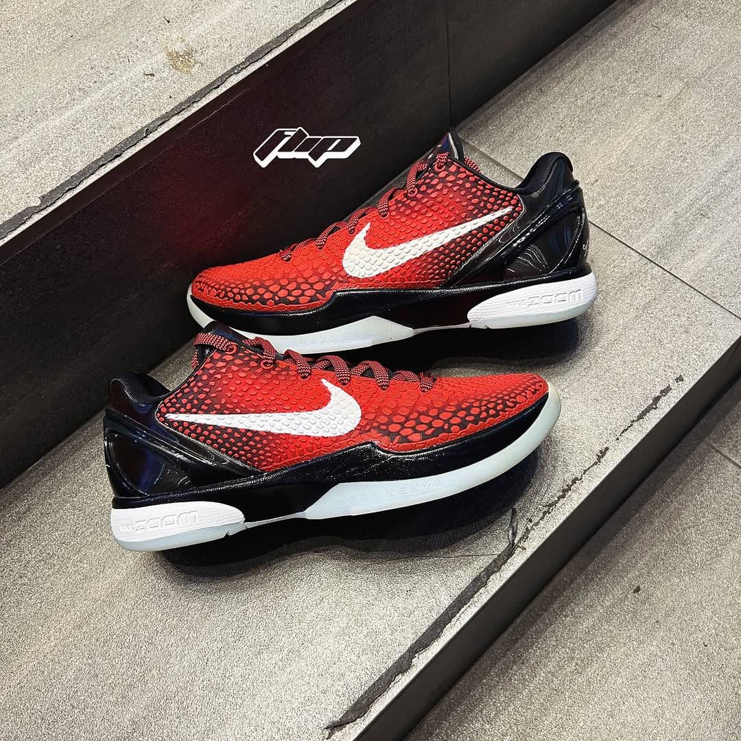 kobe,gris ,rouge-noir et vert